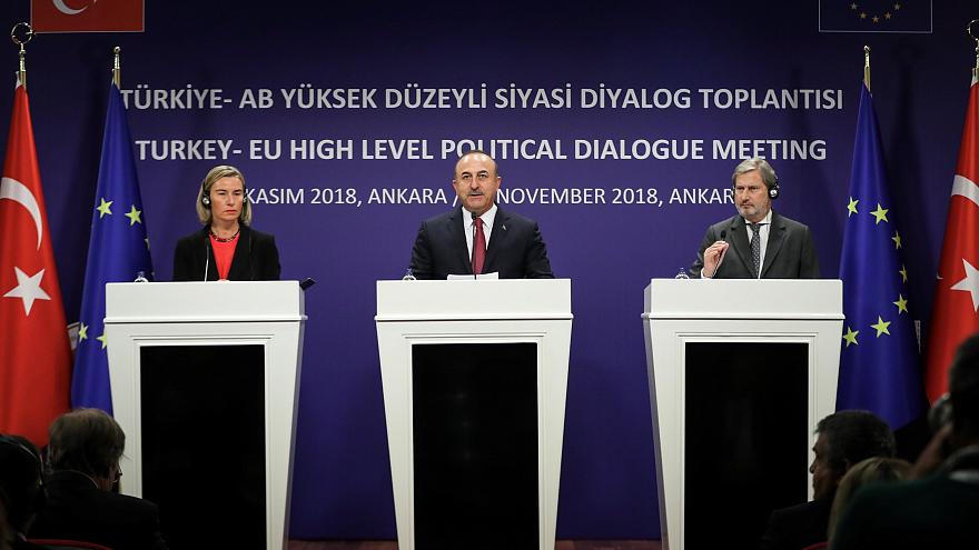 AB'den AİHM mesajı :  Standartlarımız var, beğenirsiniz ya da beğenmezsiniz